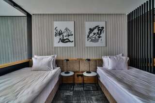 Отель Boutique Hotel by BlackSeaRama Балчик Двухместный номер Делюкс с 1 кроватью или 2 отдельными кроватями и видом на море-1